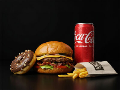 XL Bacon cheddar burger meal Wanted Burger Ekonomska delivery