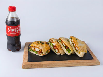Crispy chicken sandwich + Coca-Cola 0.5L Avenia dostava