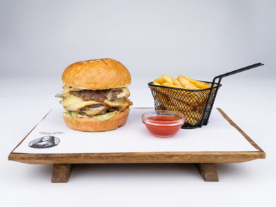 Smoked burger triple Mona Lisa Burger Bar delivery