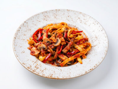 Domaća pasta sa povrćem - posno Grupa Šabac dostava