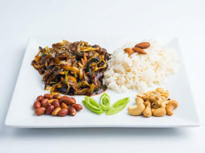 Meso sa indijskim orahom Golden Wok dostava