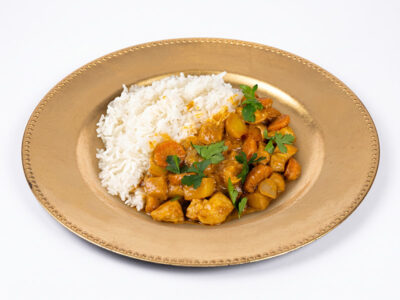 Chicken in curry sauce Gong Kineska Hrana delivery