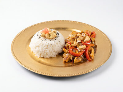 Pork with almond Gong Kineska Hrana delivery
