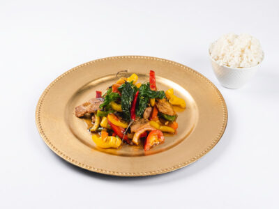 Pork with hazelnut Gong Kineska Hrana delivery