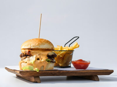 Western burger Mona Lisa Burger Bar delivery