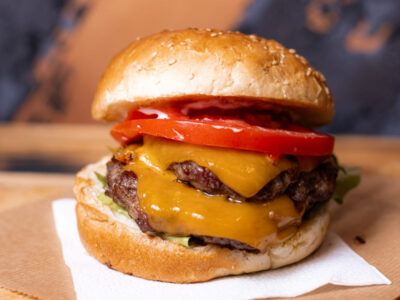 Double cheeseburger Bil Grill delivery
