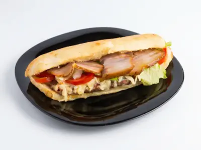 Delux cevap in a bun Gurmanska Priča delivery