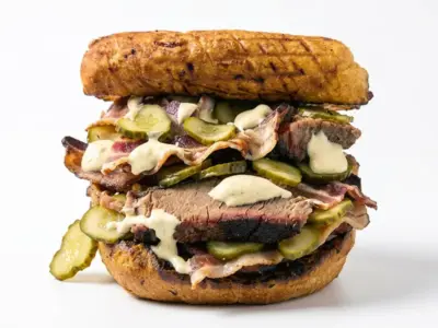 Macola sandwich Holy Smokes Novi Beograd delivery
