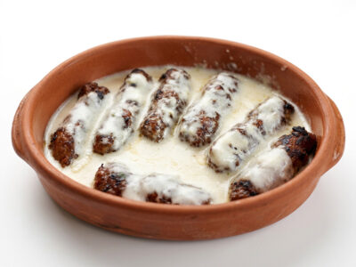 Sarajevo kebabs in kajmak Brvnara Aranđelovac delivery