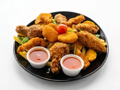 Kids chicken plate Jules Verne delivery