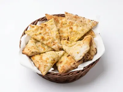 Homemade focaccia Giardino L'Osteria delivery