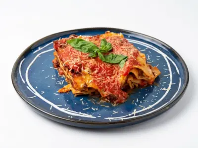 Lasagana La Fiamma delivery