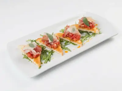 Bruschetta with prosciutto and parmesan Bonavia delivery