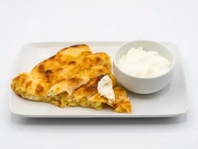 Pazarska pita Bašta Fontana Restoran dostava