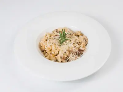 Risotto with pork fillet and mushrooms Bonavia delivery