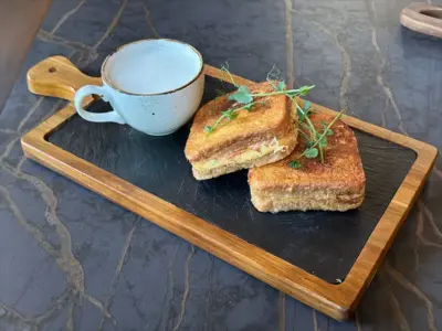 Stuffed french toast Balkan Distrikt delivery