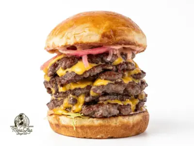 Cheddar burger Monster Mona Lisa Burger Bar dostava
