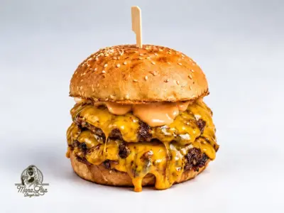 Cheddar triple Mona Lisa Burger Bar dostava