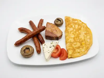 Omelette Tri Praseta delivery